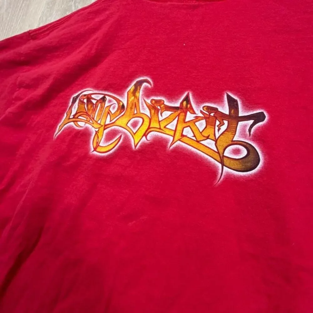 Giant Men's Red T-shirt
